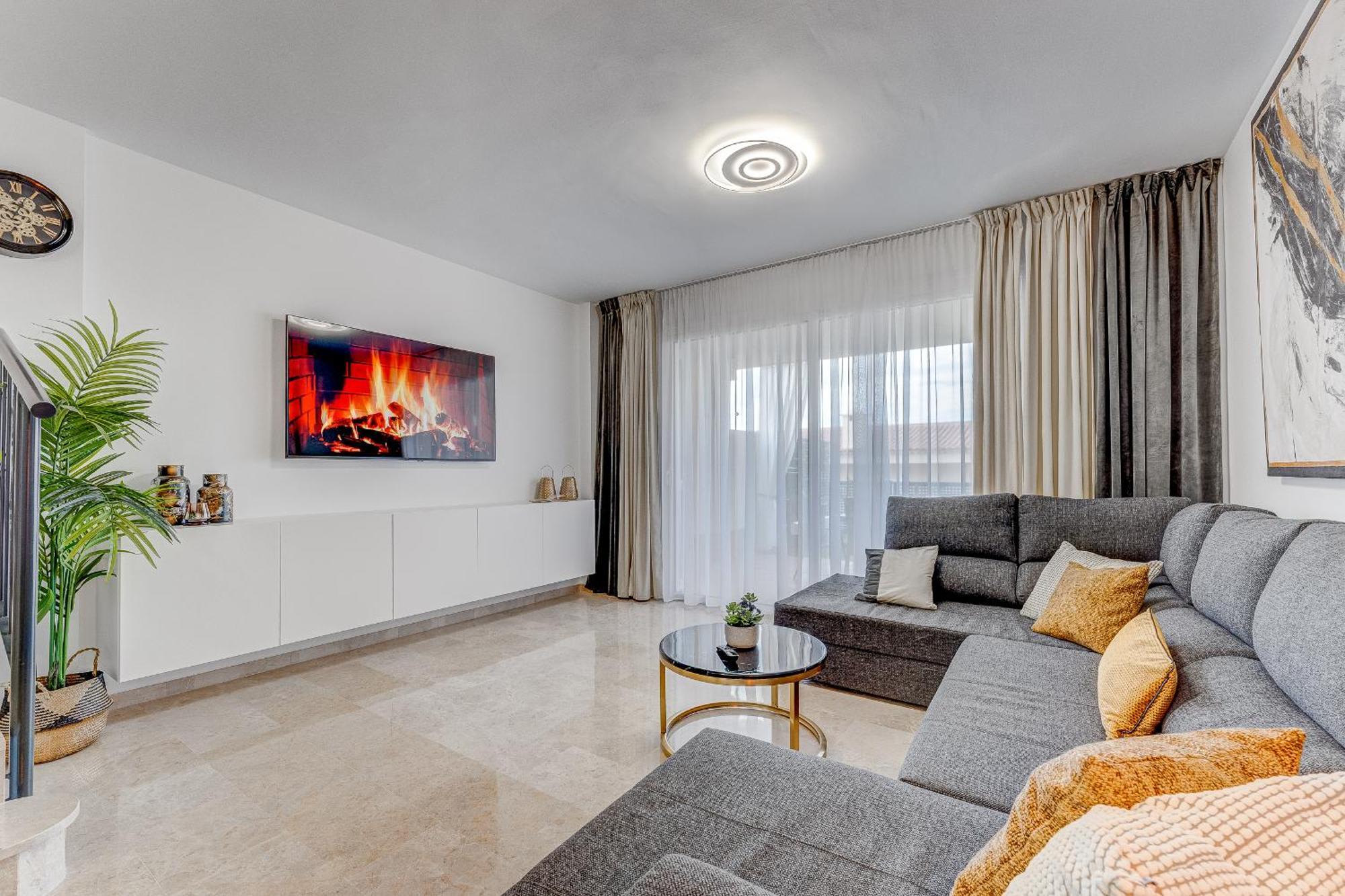 Luxury Holiday House Tenerife Пуэрто-де-Сантьяго Экстерьер фото
